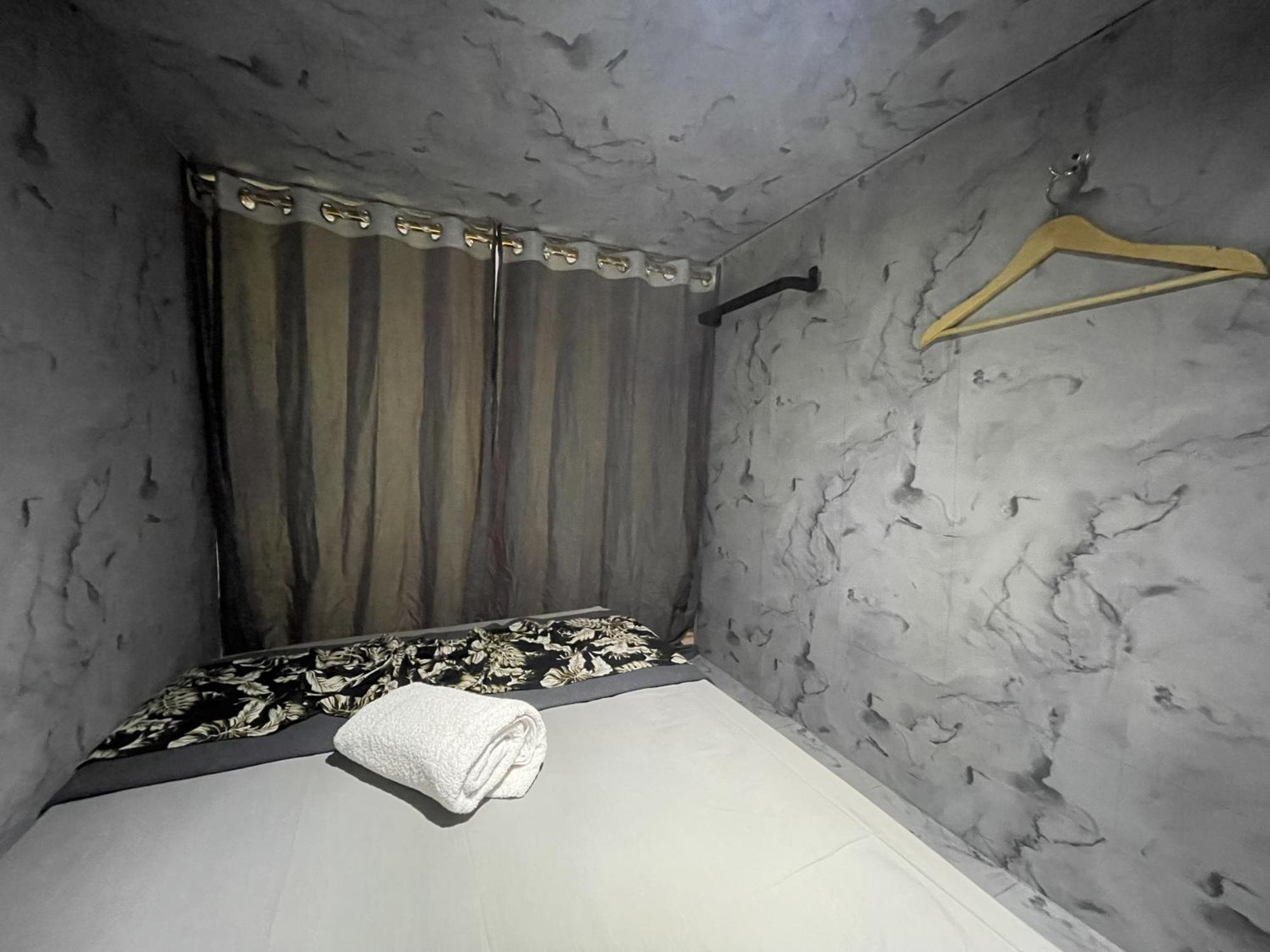 Apit Lawang Villas & Resto Batununggul Eksteriør bilde