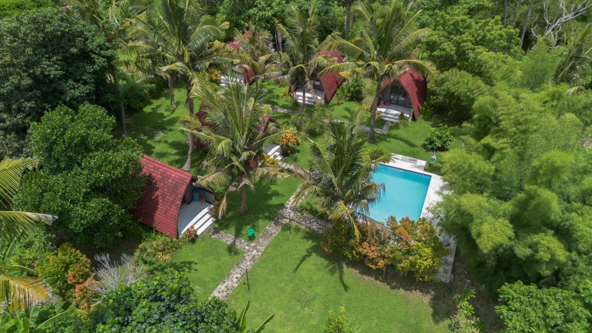 Apit Lawang Villas & Resto Batununggul Eksteriør bilde