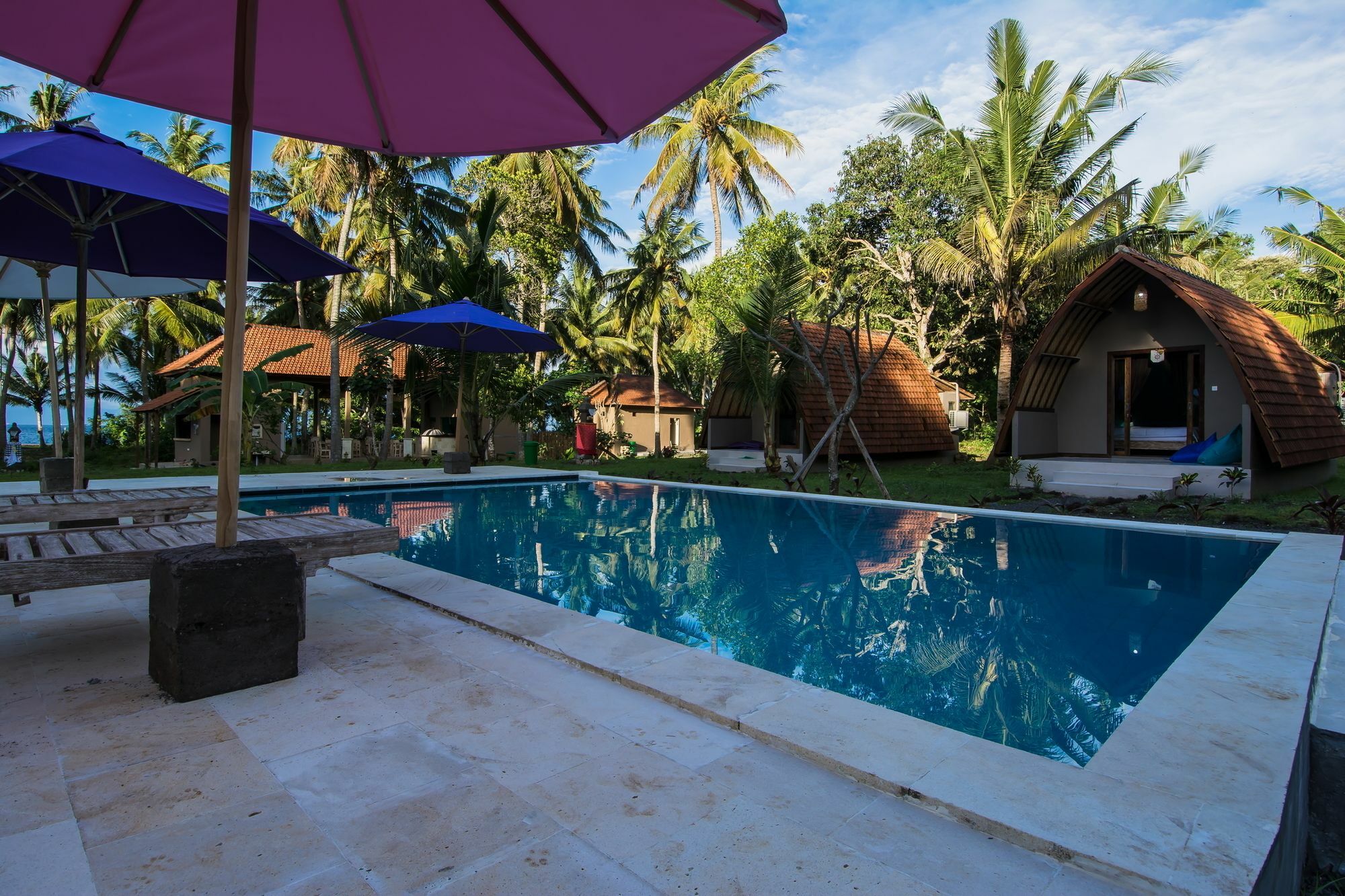 Apit Lawang Villas & Resto Batununggul Eksteriør bilde
